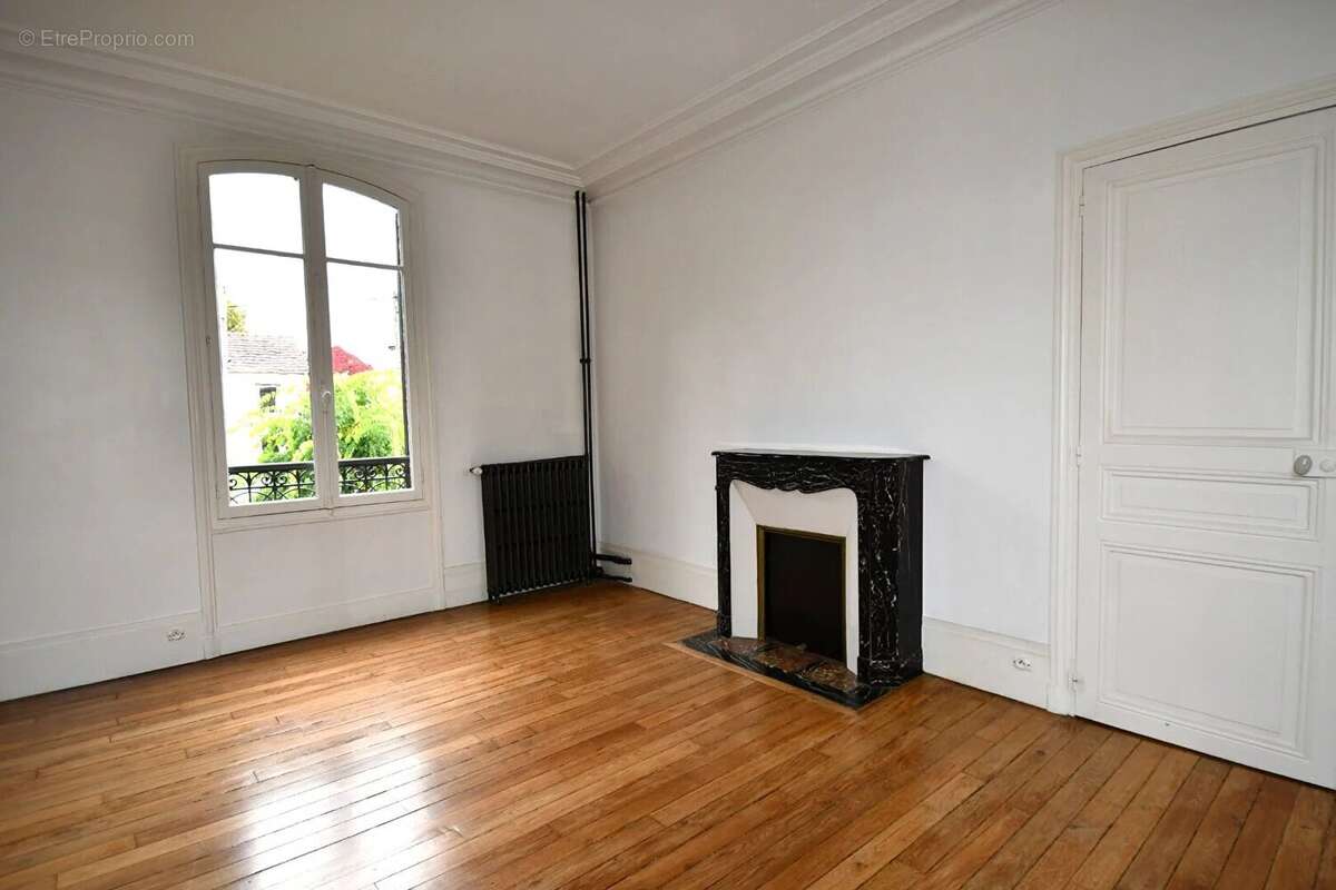 Chatou triangle d'or - 8 mn rer - magnifique maison 6 chambres - au calme - photo 8