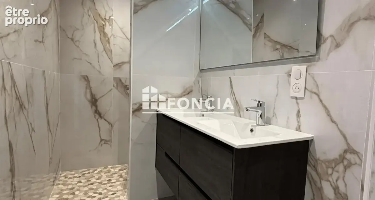 Maison 138 m² à Chauray  - photo 6