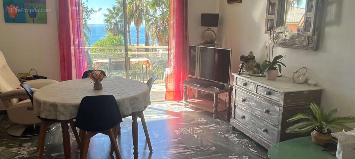 Appartement à MENTON