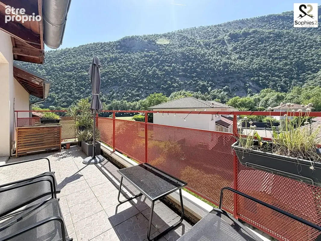 Appartement 4 pièces 72 m² à vendre à Saint-Paul-De-Varces (38760) - photo 2