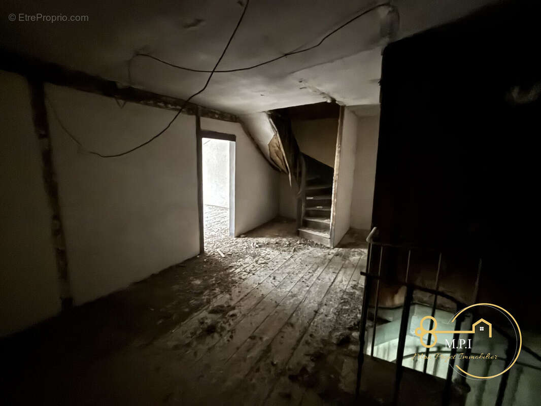 Appartement à LA FERTE-MACE