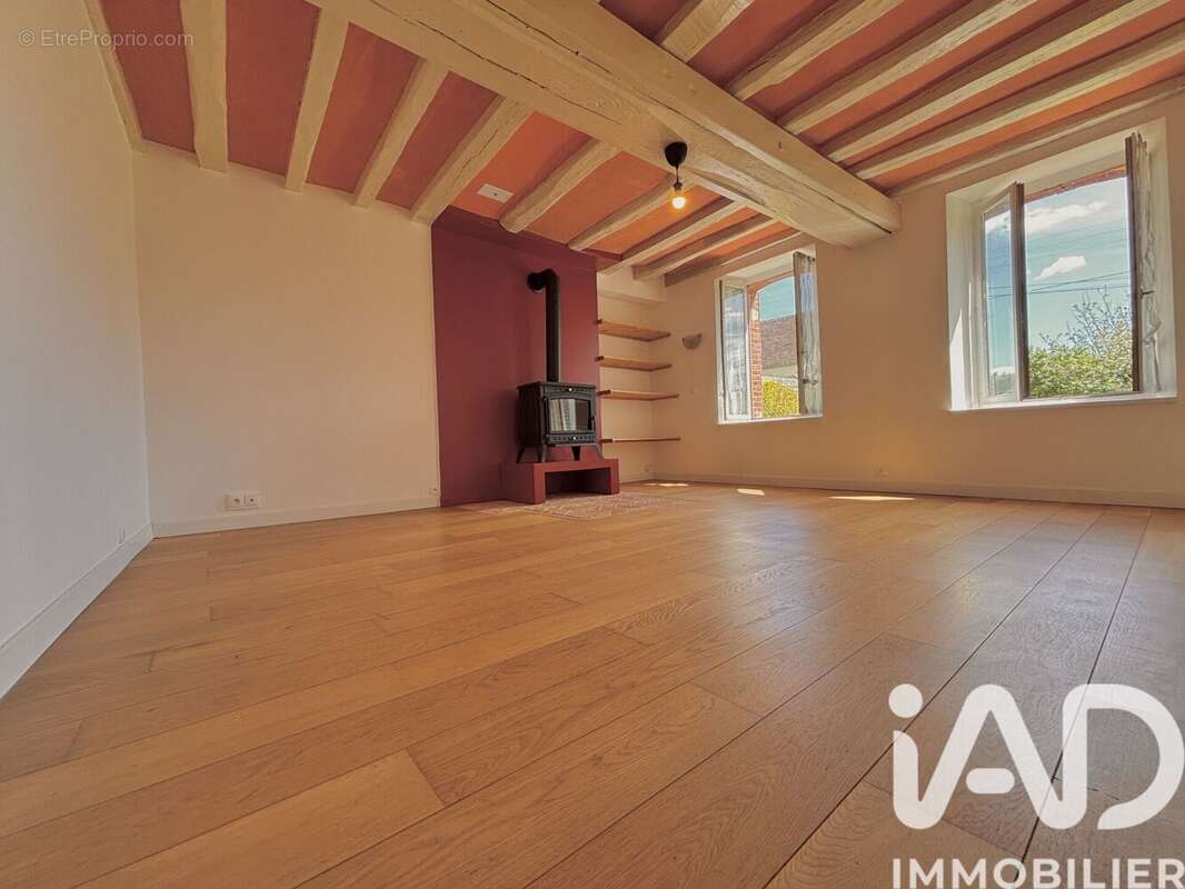 Photo 9 - Maison à LA MOTTE-TILLY