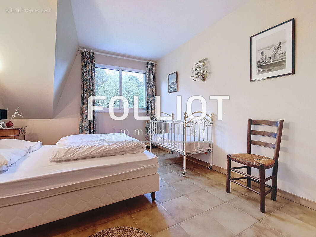 Maison à JULLOUVILLE