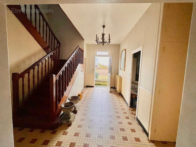 Maison à MONTREUIL-BELLAY