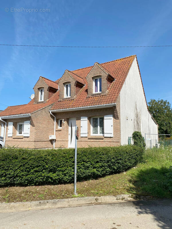 Maison à QUERCAMPS