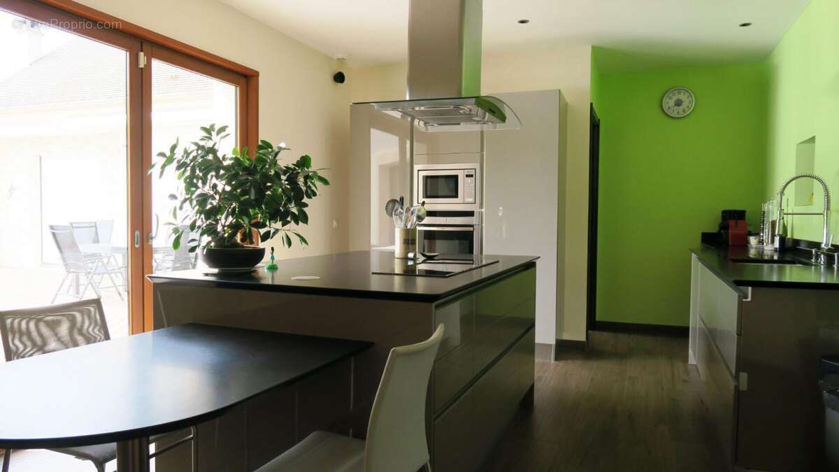 Maison à L'ISLE-ADAM