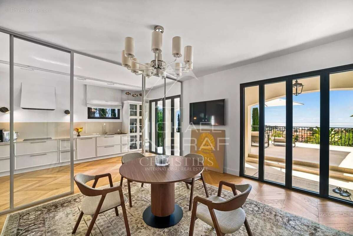 Maison à ROQUEBRUNE-CAP-MARTIN