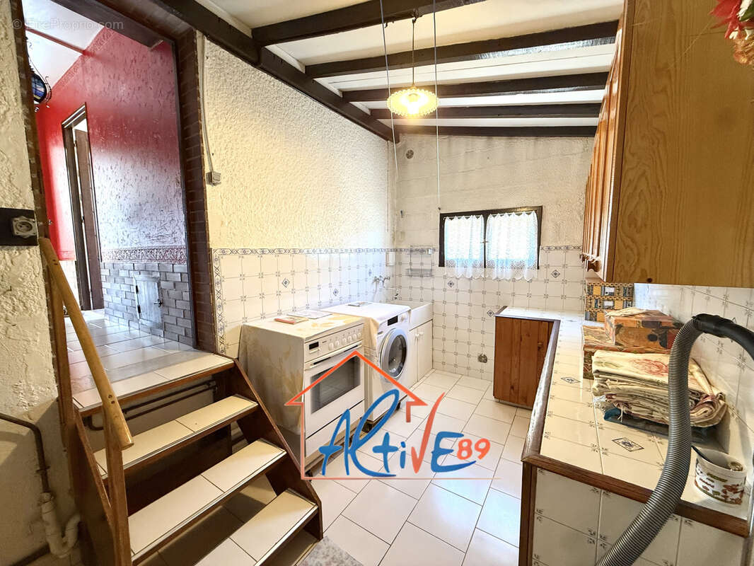 Maison des années 30 à Gurgy de 180m2 - photo 7