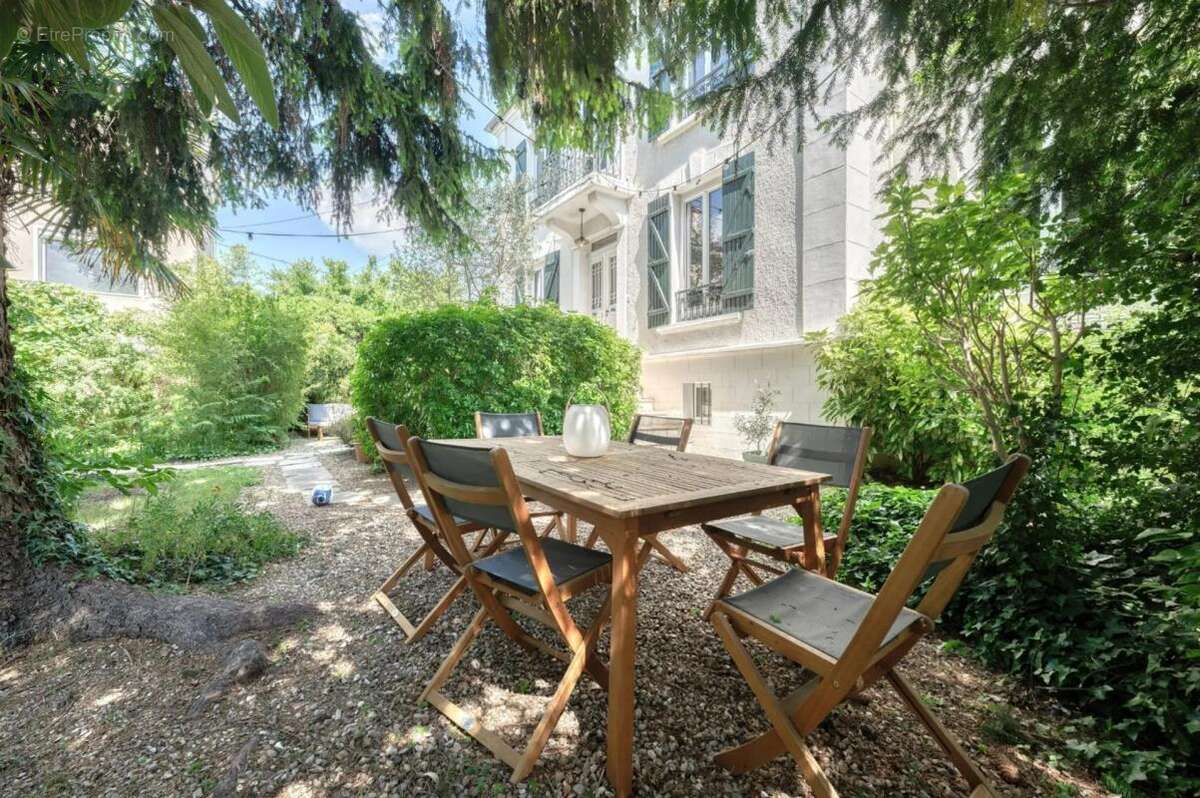 Maison à NEUILLY-PLAISANCE