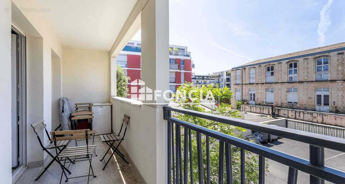Appartement à BORDEAUX