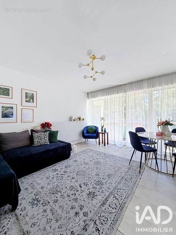 Commerce 67 m² à Limeil-Brevannes  - photo 3