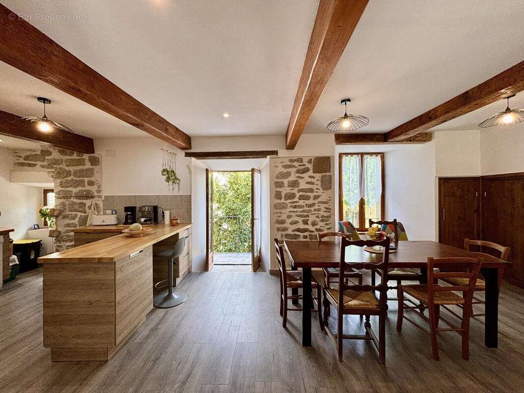 Maison à PEYRIAC-MINERVOIS