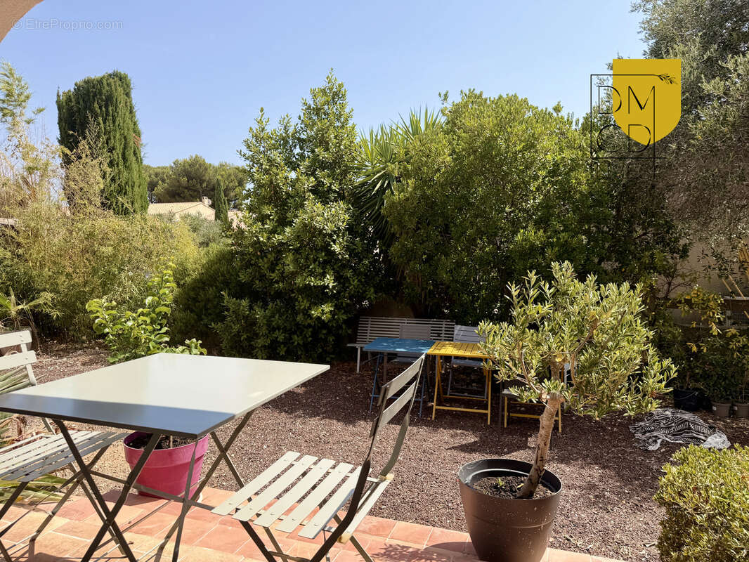 Sausset-les-Pins   Maison T4 de 118 m2 avec studio indépendant - photo 2
