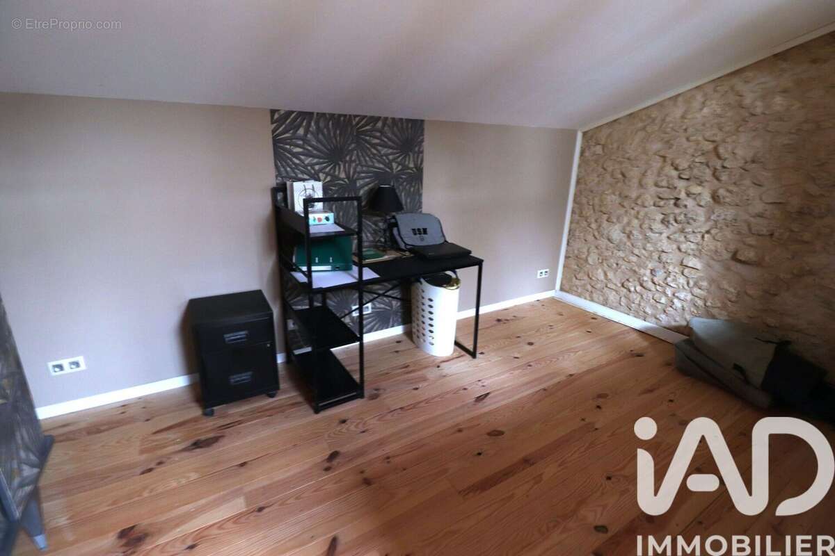 Maison 162 m² à Saint-Martin-D'ary  - photo 9