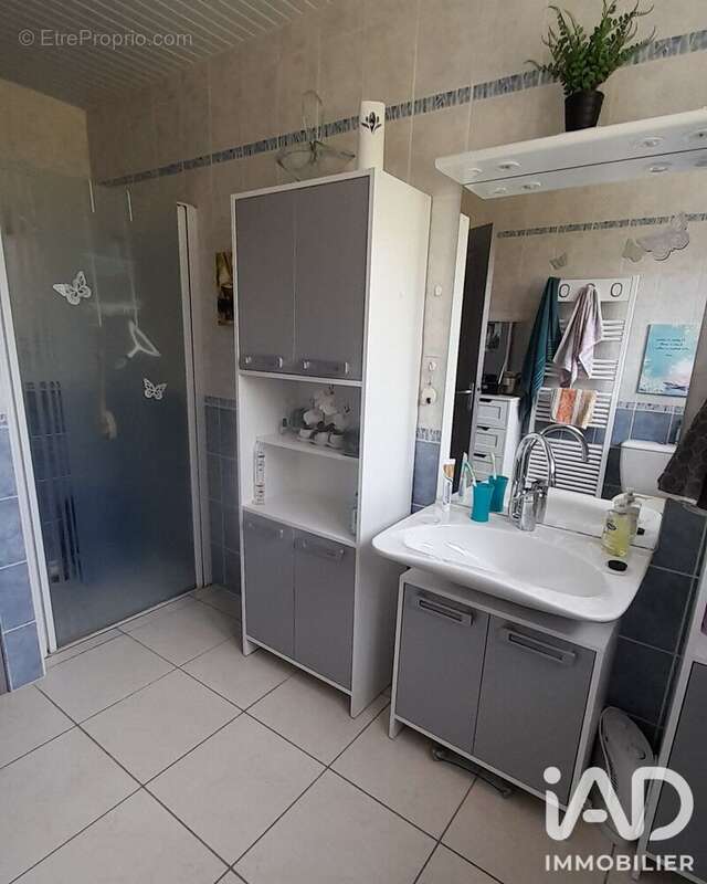 Maison 60 m² à Vilde-Guingalan  - photo 4