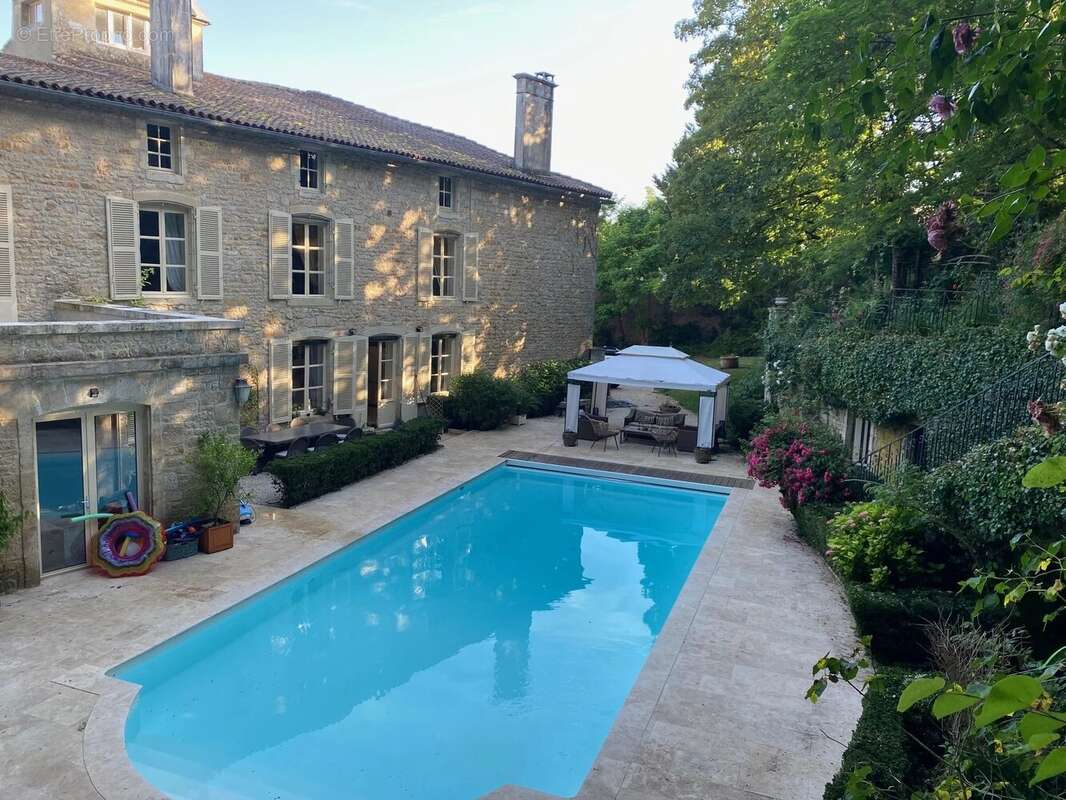 Maison à MELLE