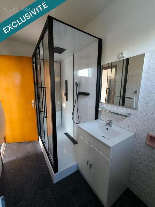 Maison 97 m² à Plouguiel  - photo 7