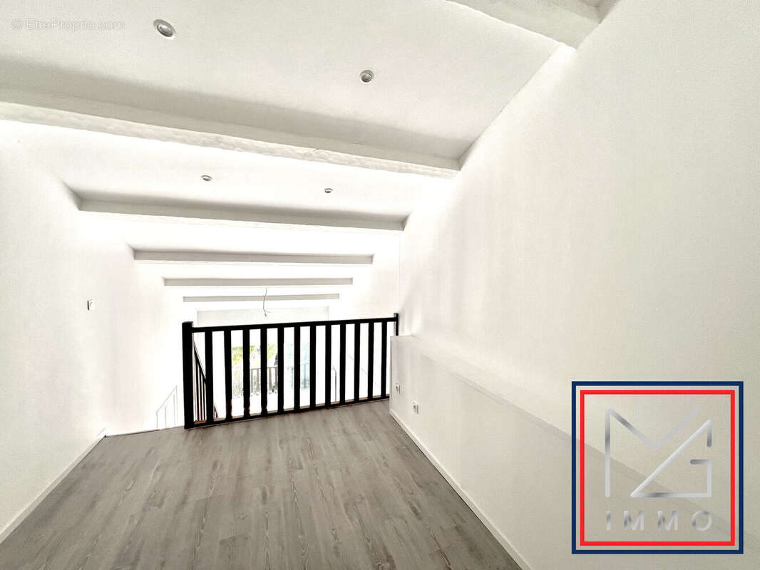 Appartement à SANARY-SUR-MER