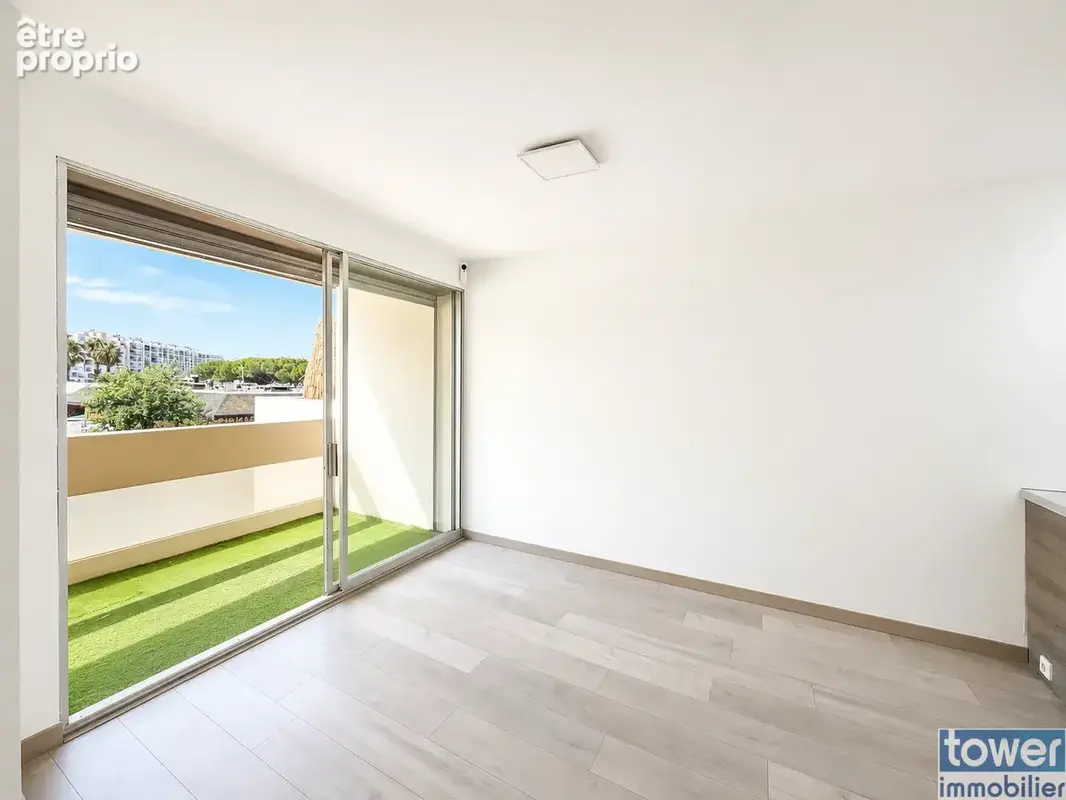 EXCLUSIVITÉ - Appartement  avec terrasse sur le port de Carnon-Plage - photo 6