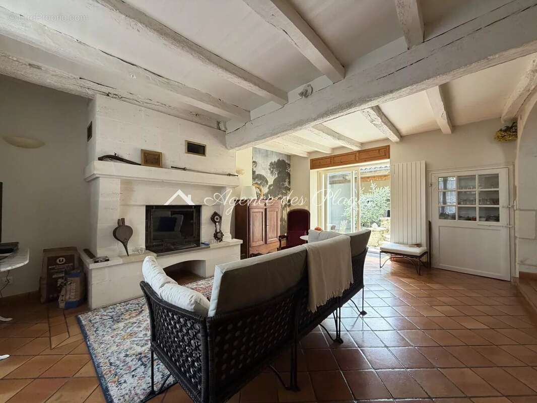 Maison à MESCHERS-SUR-GIRONDE
