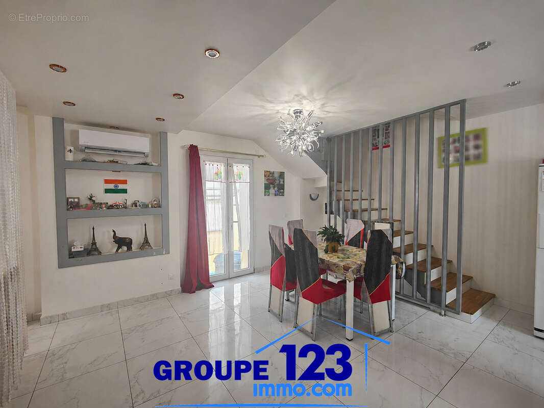 Maison entièrement rénovée - DPE A - 3 chambres - Terrasse couverte - photo 2