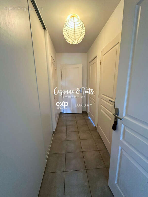 Appartement 82 m² à Aix-En-Provence  - photo 4