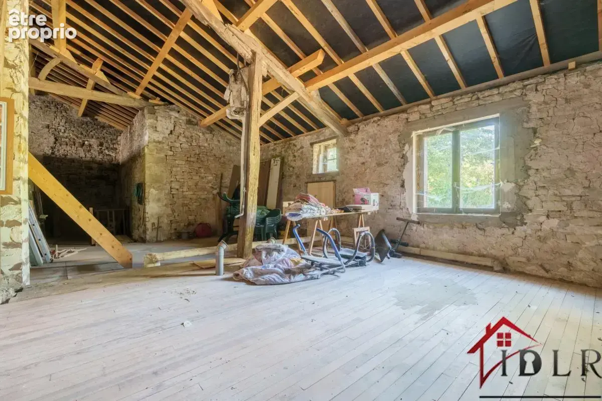 maison de 171 m2  spacieuse - photo 20
