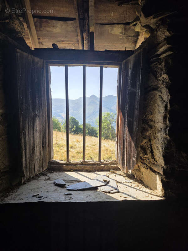 Grange sur les hauteurs en Val d'Azun - photo 4