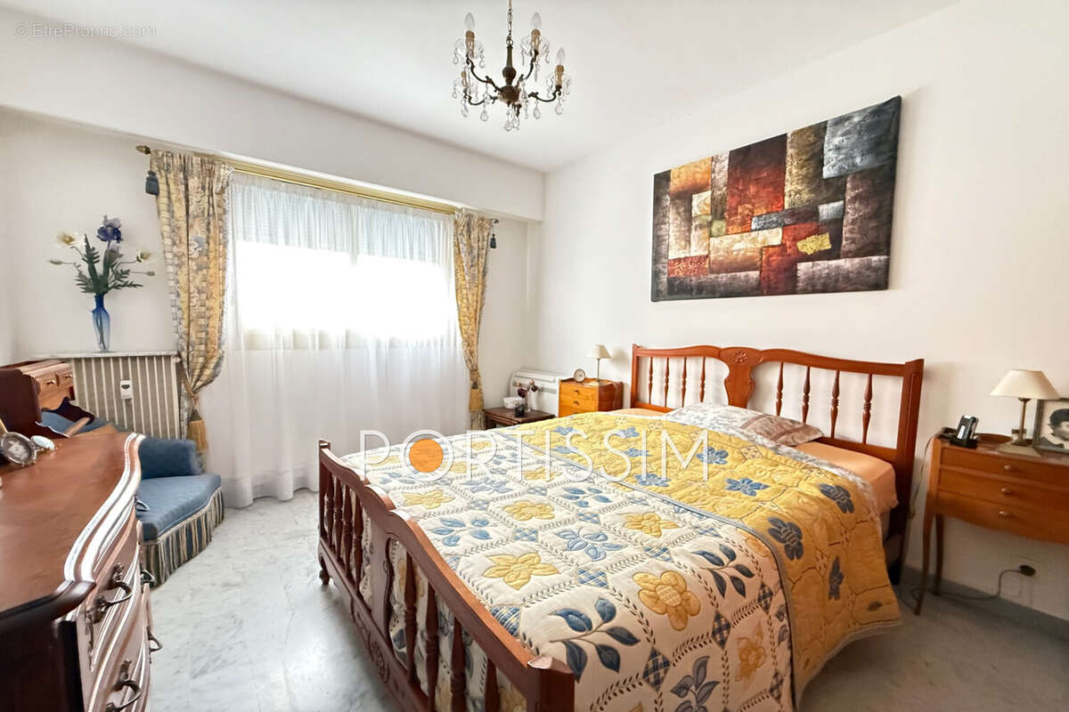 Appartement à CAGNES-SUR-MER