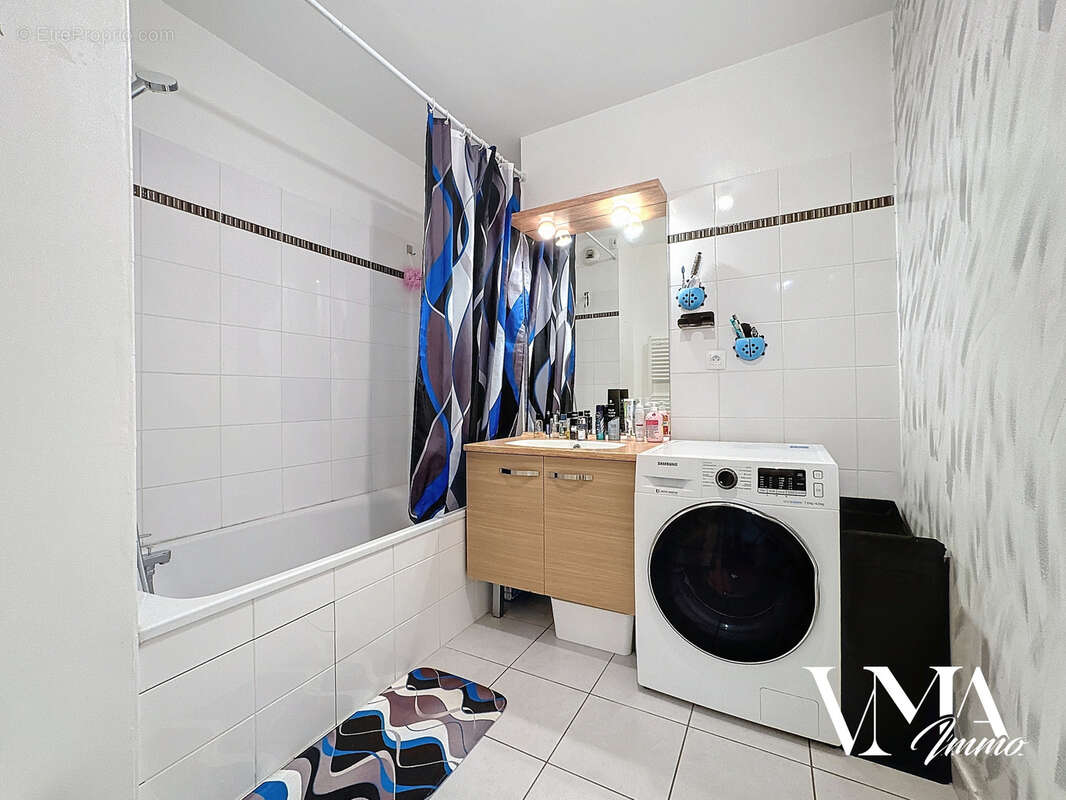 Appartement à VENISSIEUX