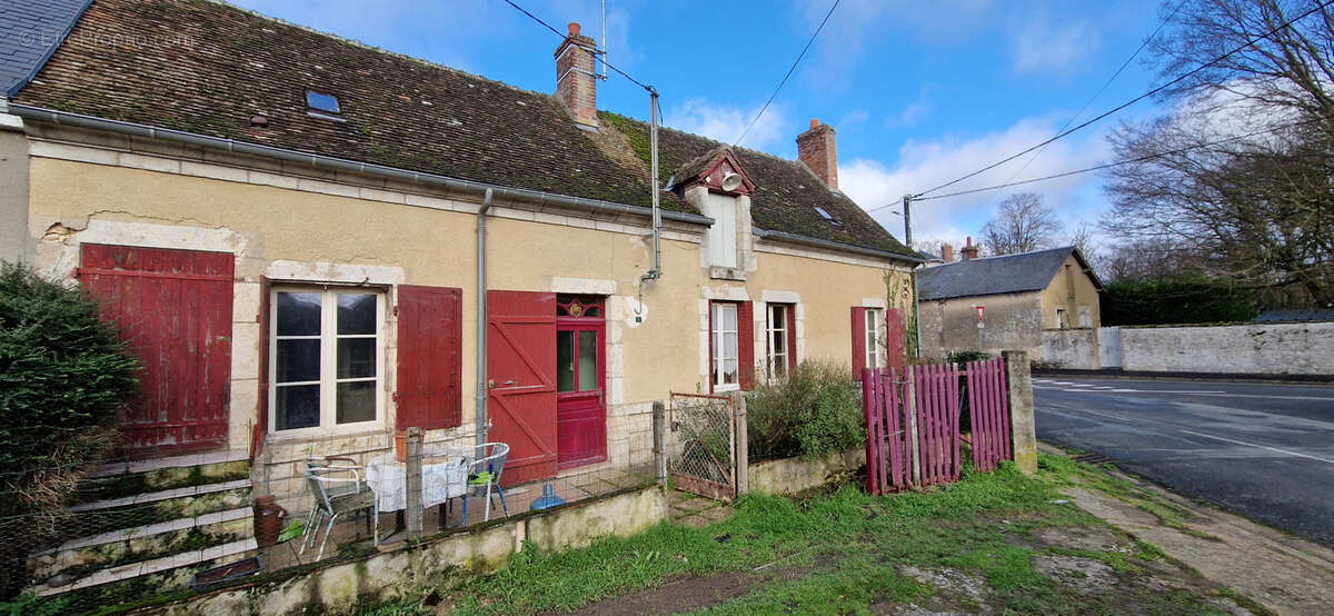 Maison à CLOYES-SUR-LE-LOIR