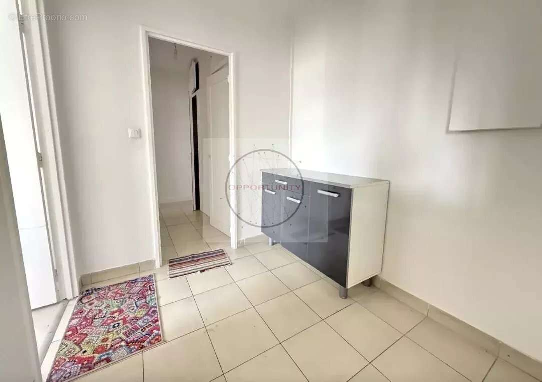Appartement à FONTENAY-SOUS-BOIS