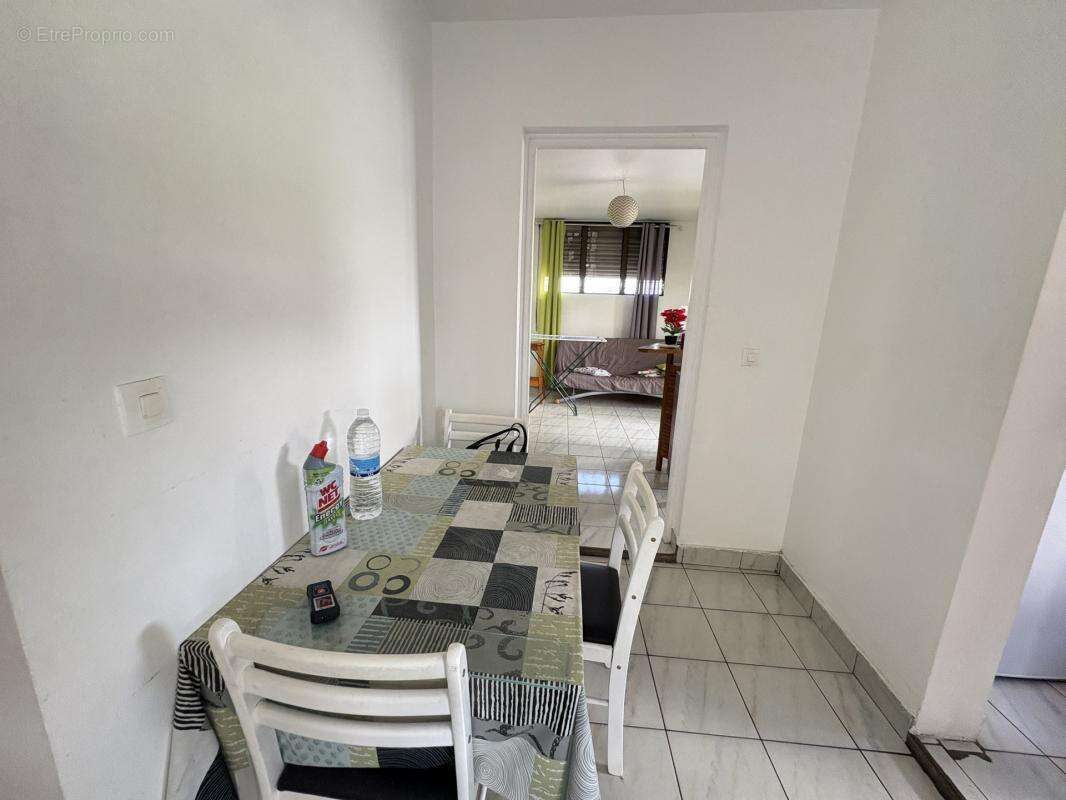 Appartement à LE GOSIER