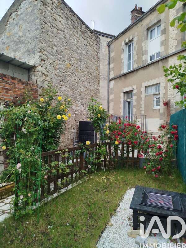 Photo 4