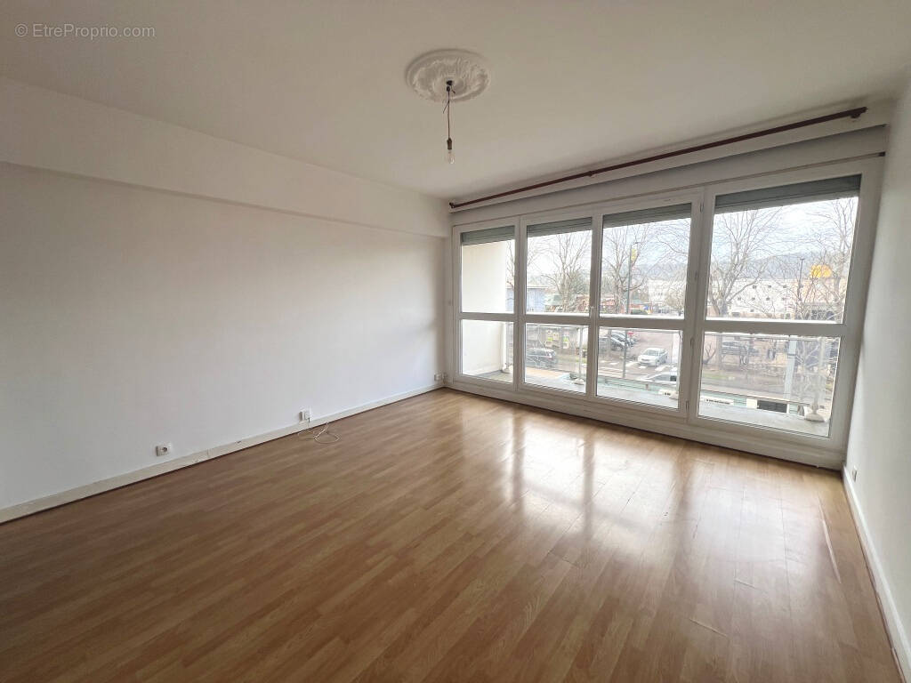 Appartement à SENS