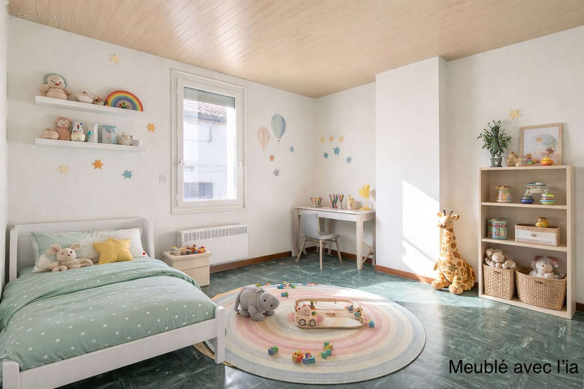 Maison à SAINT-LAURENT-D'AIGOUZE