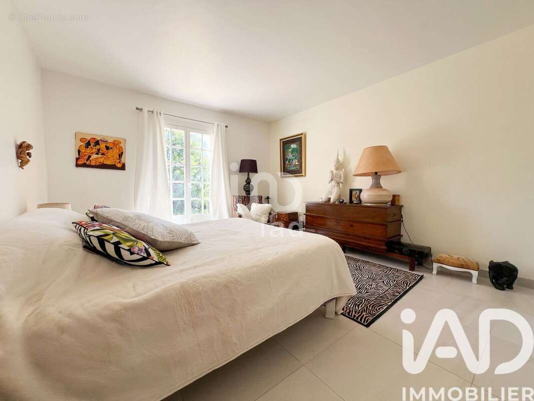Photo 9 - Maison à LES ISSAMBRES