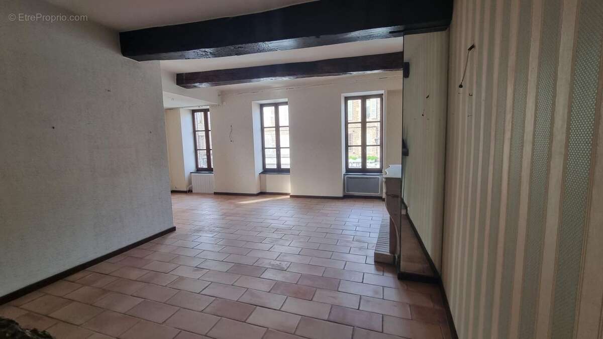 Appartement à CHATILLON-SUR-CHALARONNE