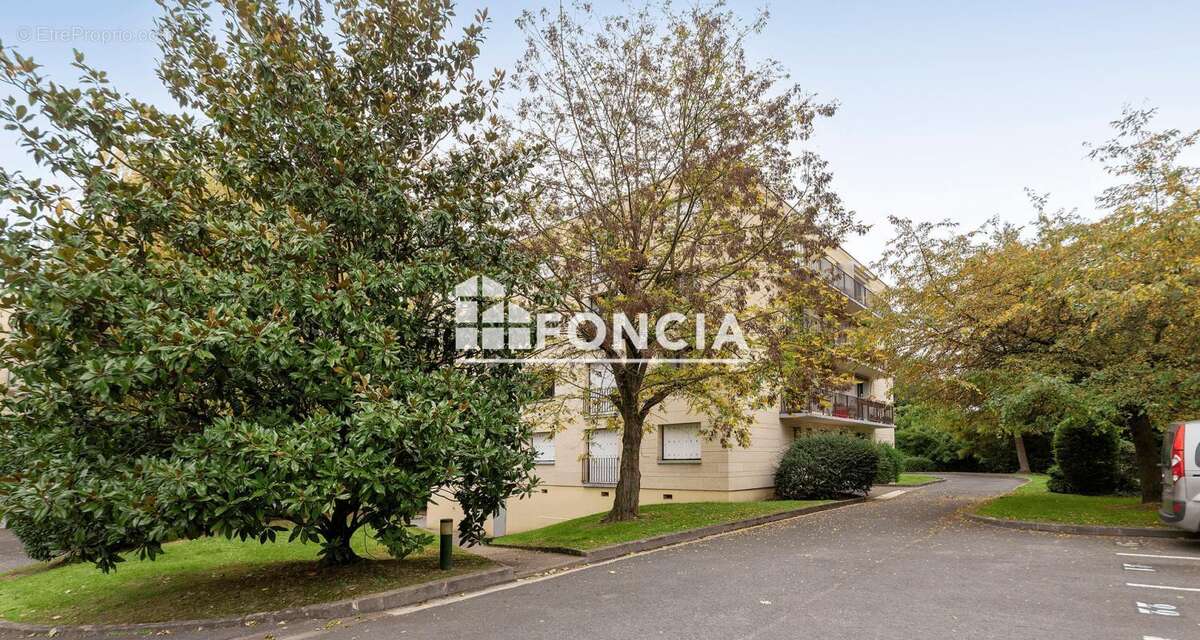 Appartement à LIMEIL-BREVANNES