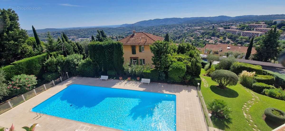 Appartement à GRASSE