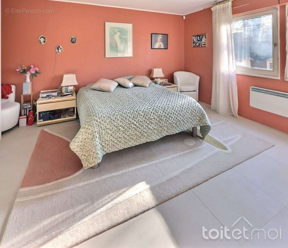 Maison à GIF-SUR-YVETTE