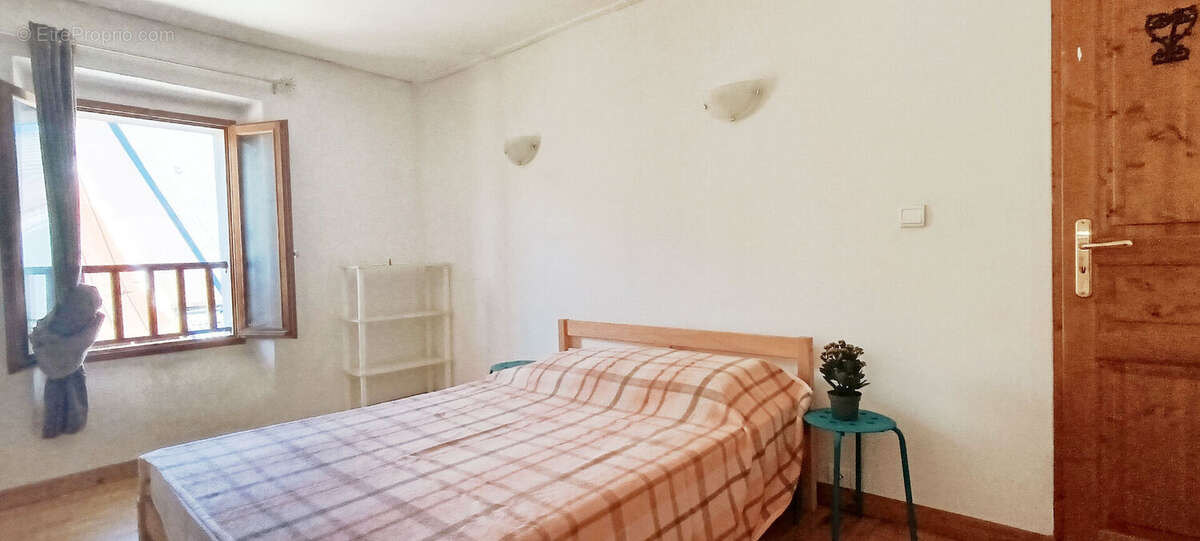 Appartement à TANINGES