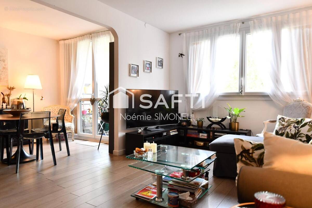 Photo 1 - Appartement à CHILLY-MAZARIN
