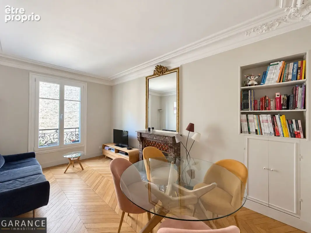 Appartement à PARIS-14E