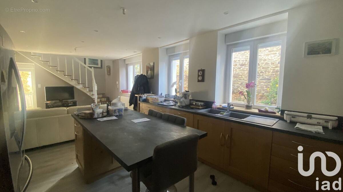 Photo 1 - Appartement à LE CLOITRE-PLEYBEN