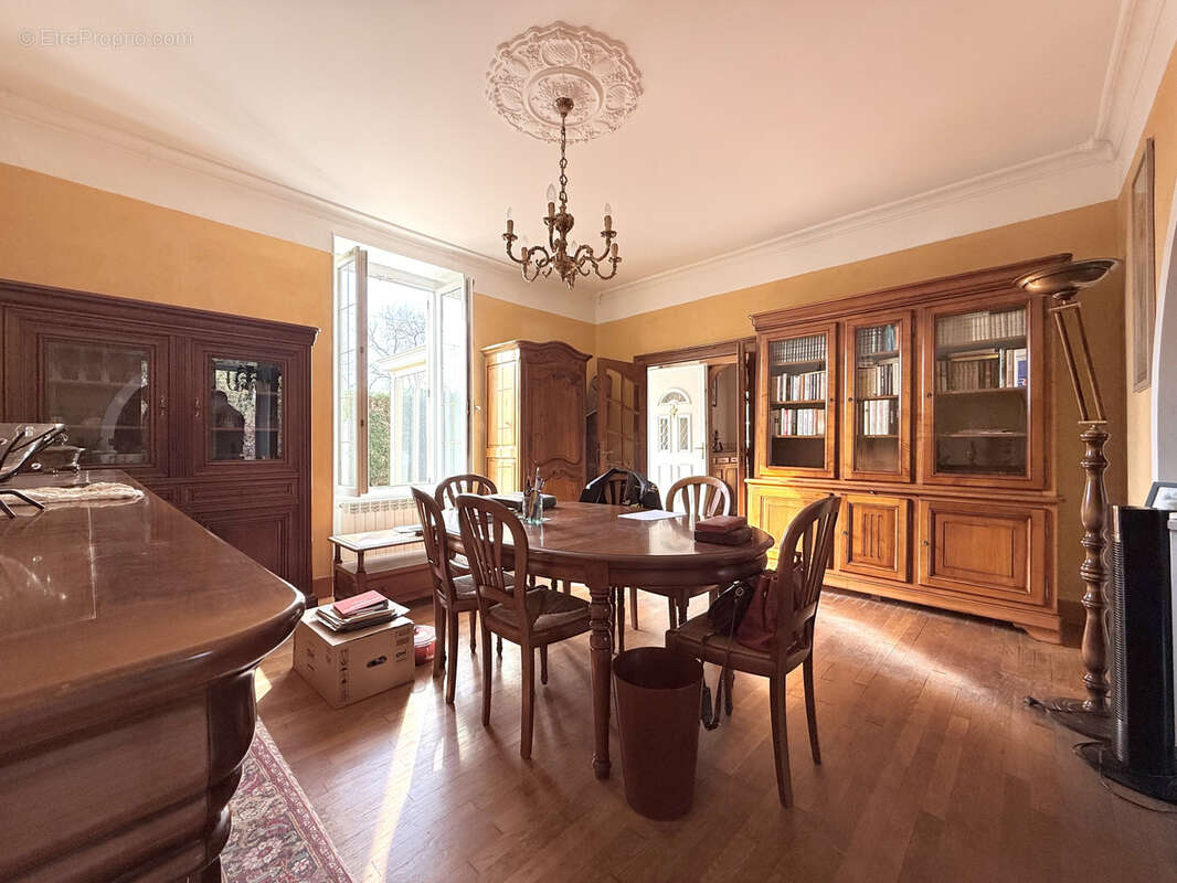 Maison à MEREAU
