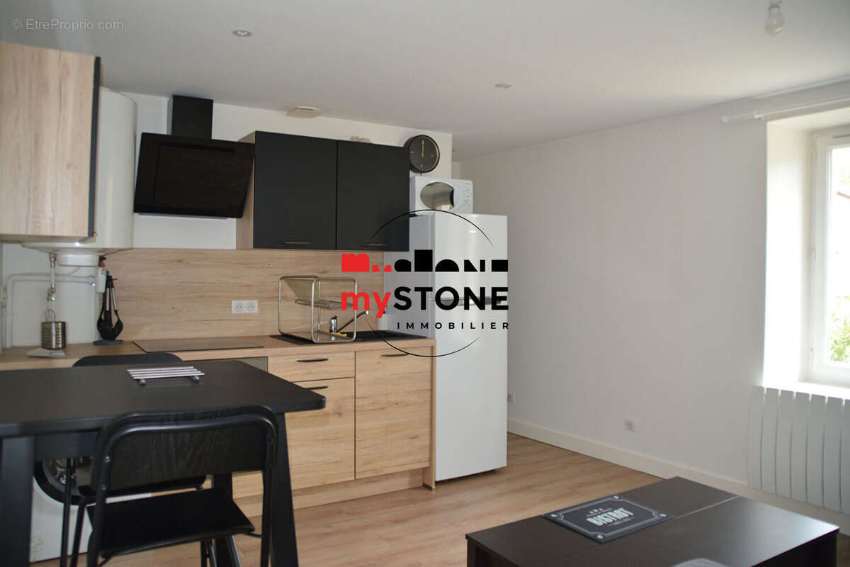 Appartement à CHATILLON-SUR-CHALARONNE