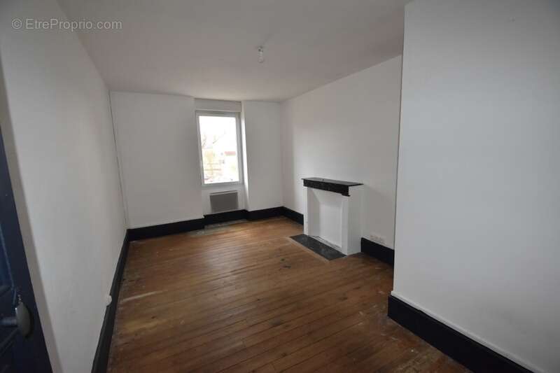 Immeuble à vendre NEUVY GRANDCHAMP (71) - photo 8