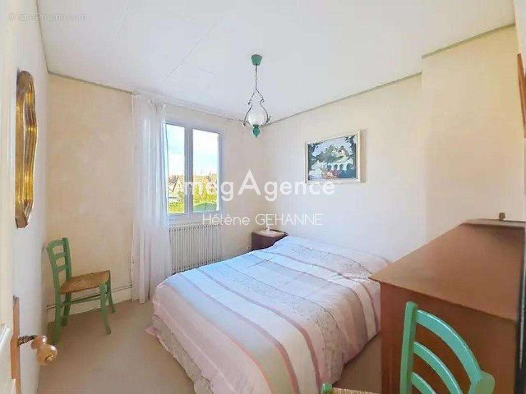 Maison à OUISTREHAM