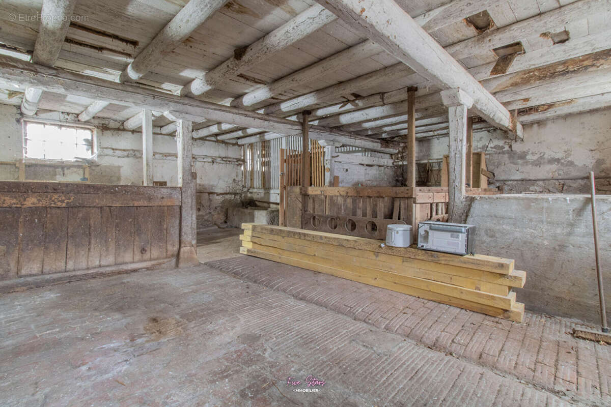 Maison à CHAMBLEY-BUSSIERES